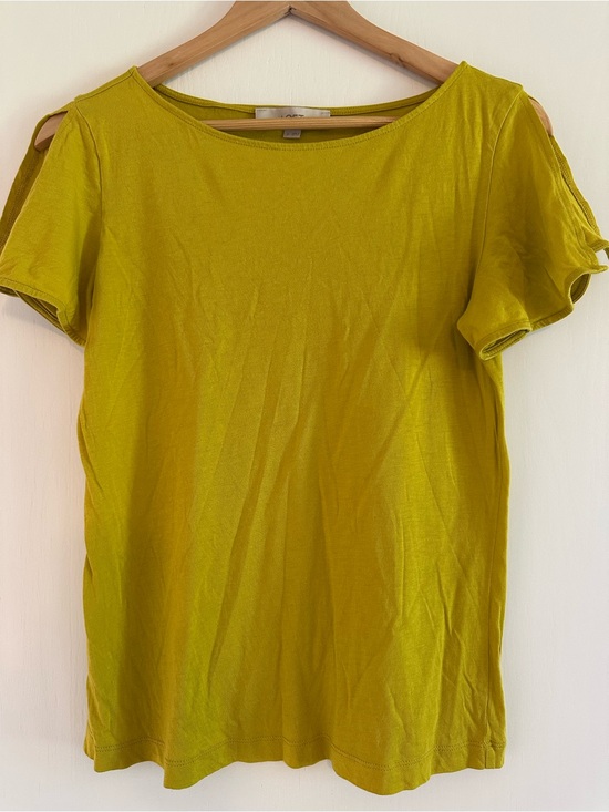 LOFT Tops - LOFT‎ Yellow Flutter Sleeve Short Sleeve Tee Women’s Small